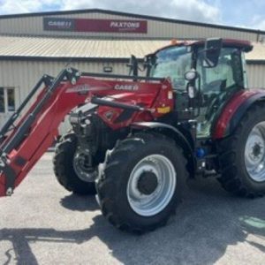 Case IH Farmall 100C Loader tractor W/G: 11032840
