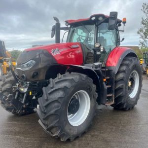 Case Optum 300 CVX Tractor W/G: 61033690